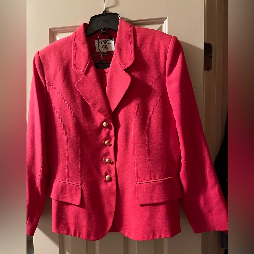 Pink Suit - Kasper